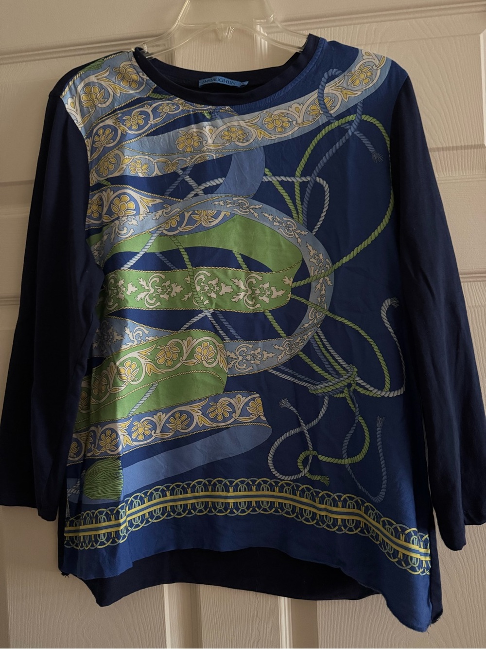 J. McLaughlin Navy Printed Silk-Front Blouse with Chain Motif